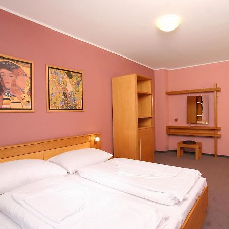 Hotel Trend بلزن الغرفة الصورة