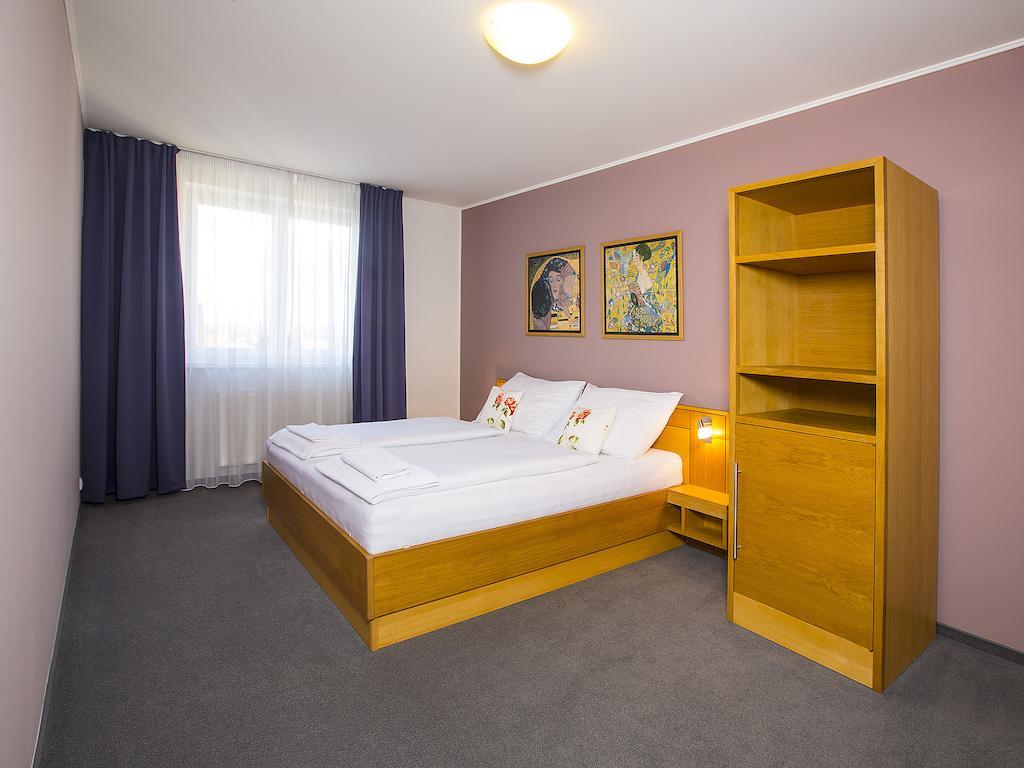 Hotel Trend بلزن المظهر الخارجي الصورة
