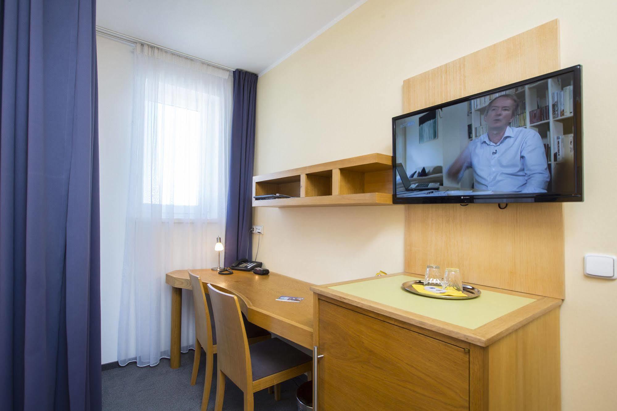 Hotel Trend بلزن المظهر الخارجي الصورة