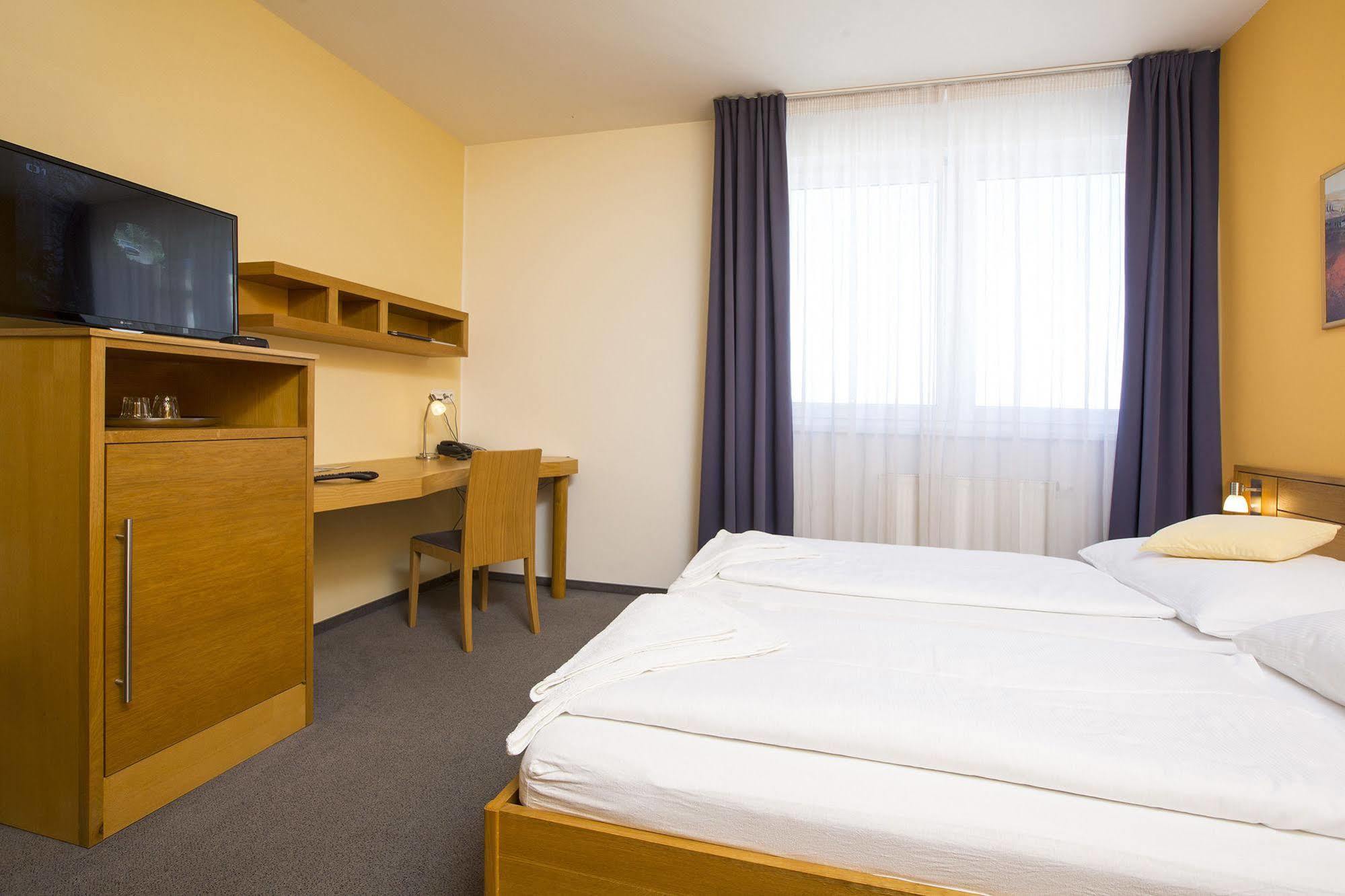 Hotel Trend بلزن المظهر الخارجي الصورة