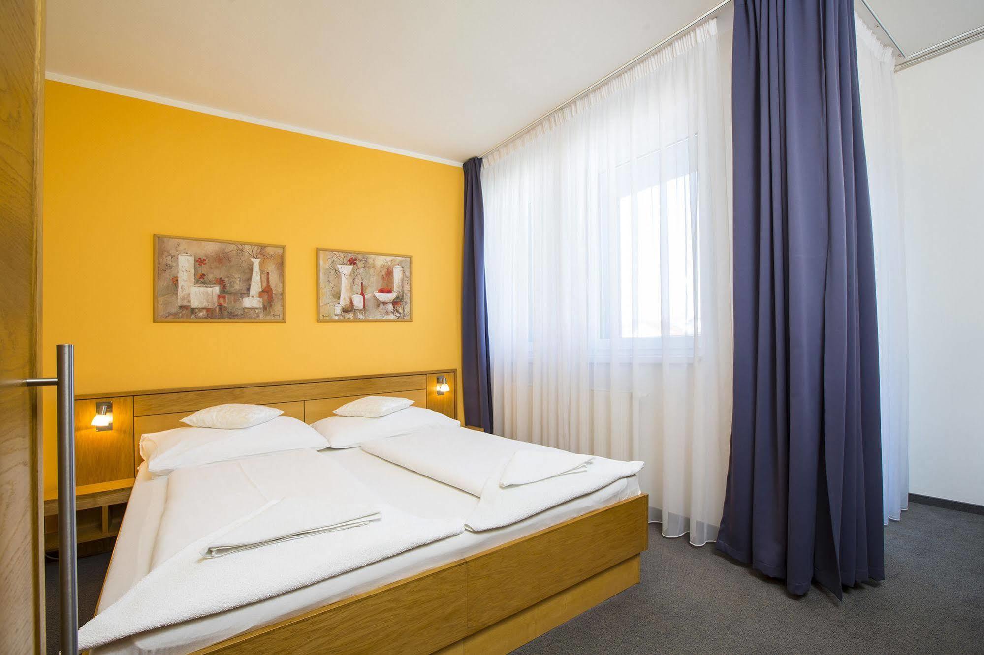 Hotel Trend بلزن المظهر الخارجي الصورة